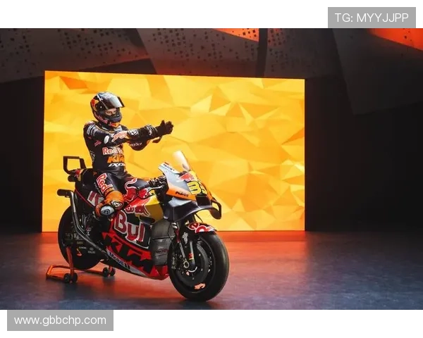 MotoGP赛季大结局诞生全新冠军 波哥大逆袭引发全球热议